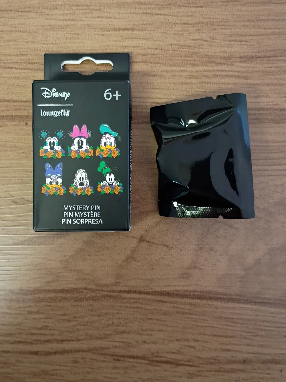 Loungefly Disney Mickey Mouse & Friends Floral Blind Box Enamel Pin